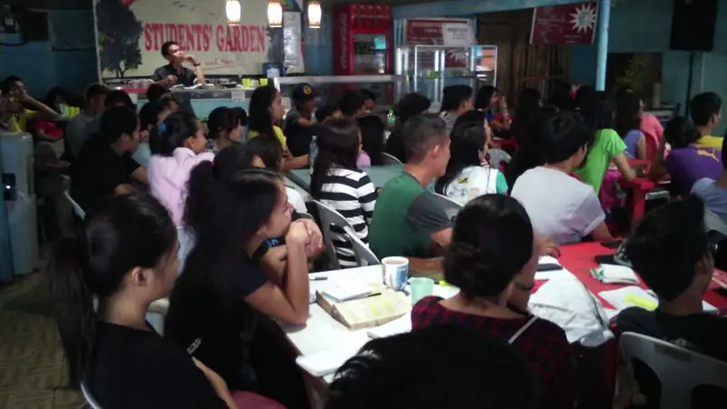Students gathered at the Students' Garden canteen